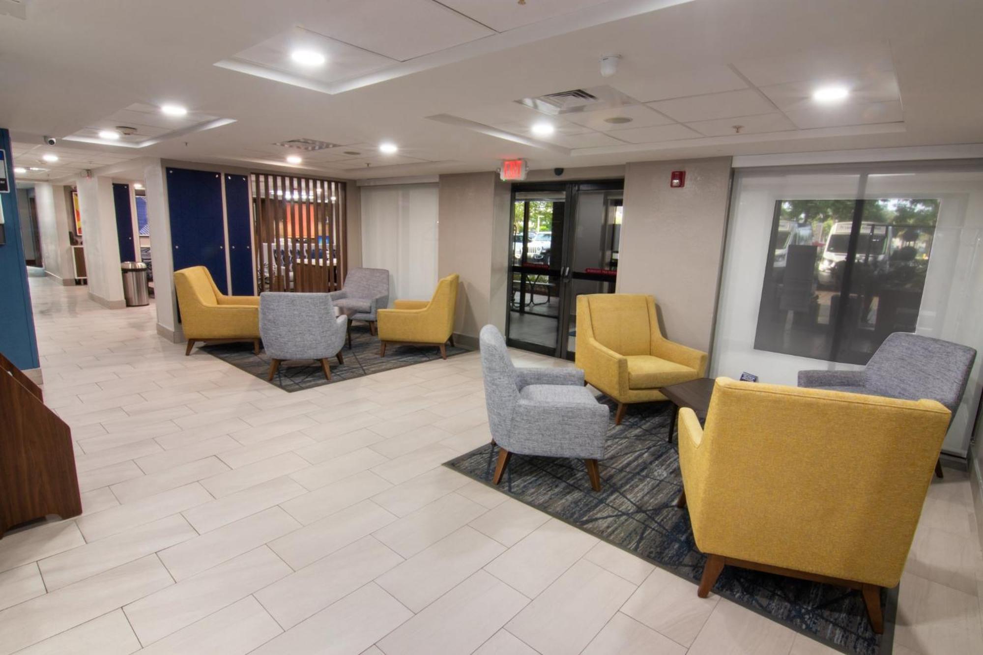 Holiday Inn Express And Suites Fort Lauderdale Airport West By Ihg Davie Buitenkant foto