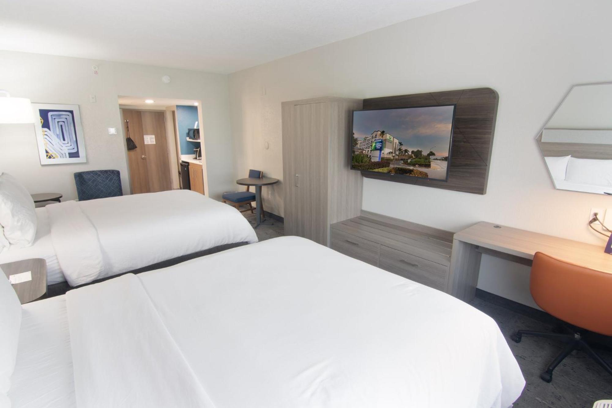 Holiday Inn Express And Suites Fort Lauderdale Airport West By Ihg Davie Buitenkant foto