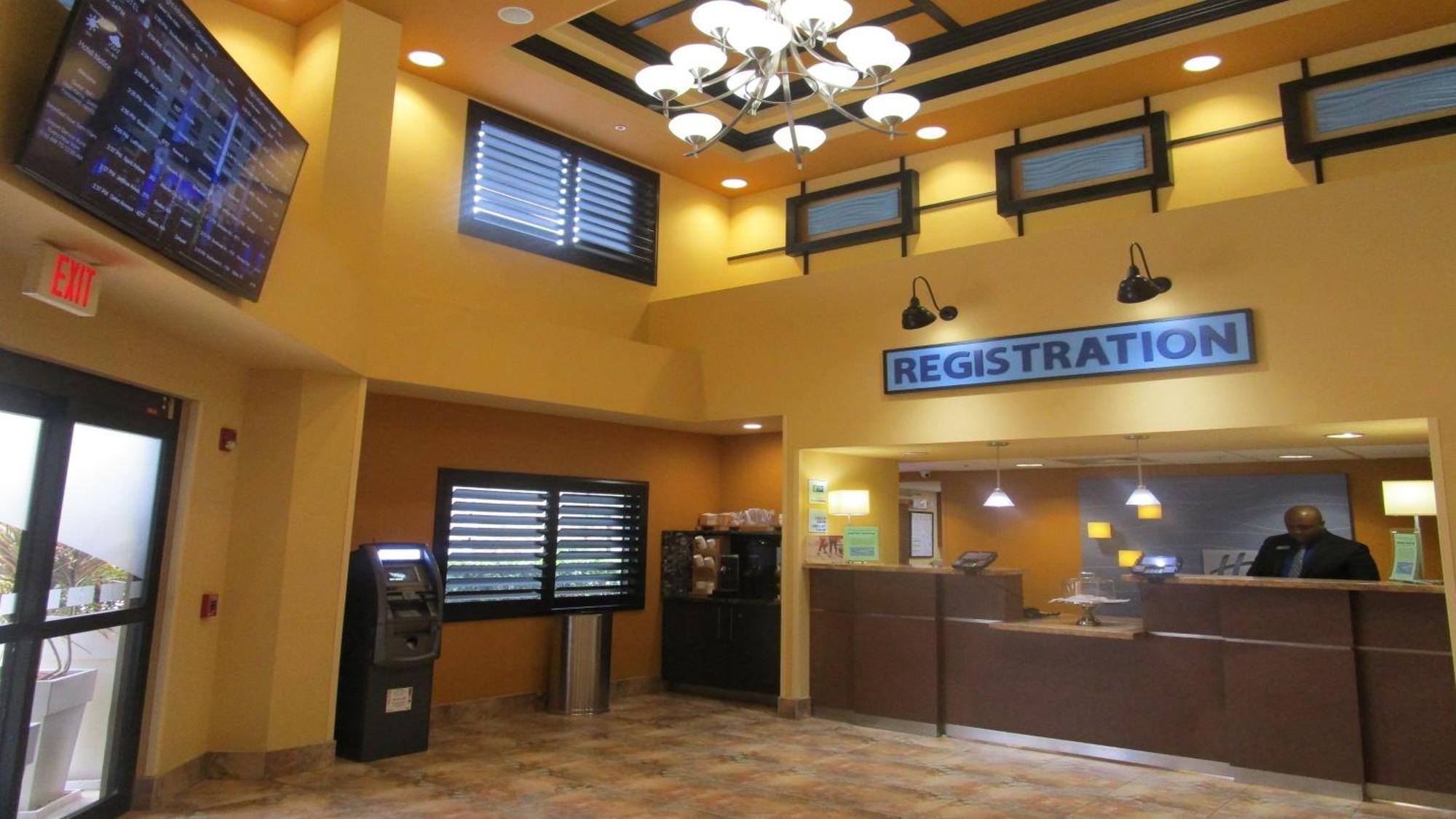 Holiday Inn Express And Suites Fort Lauderdale Airport West By Ihg Davie Buitenkant foto